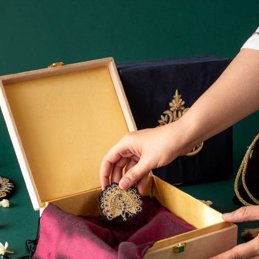 natural and artistic